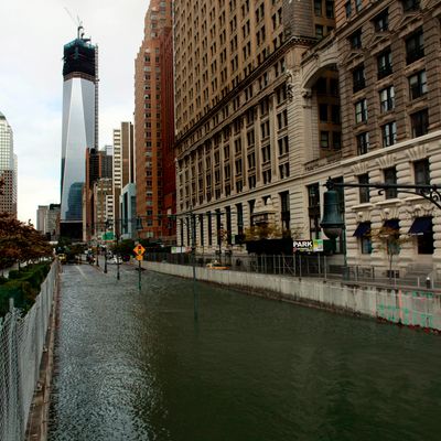 NEW YORK, NY - OCTOBER 30: The Brooklyn Battery Tunnel is flooded after a tidal surge caused by Hurricane Sandy, on October 30, 2012 in Manhattan, New York. The storm has claimed at least 16 lives in the United States, and has caused massive flooding across much of the Atlantic seaboard. US President Barack Obama has declared the situation a 'major disaster' for large areas of the US East Coast including New York City, with wide spread power outages and significant flooding in parts of the city. (Photo by Allison Joyce/Getty Images)