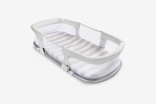 Height & Angle Adjustable Easy Folding Straps GLACER Baby Bedside Crib Portable Baby Bassinet Bedside Sleeper for Newborn Infant with Carrying Bag Breathable Mesh Detachable Mattress 