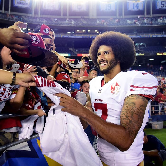 Colin Kaepernick Donates $50,000 to Meals on Wheels