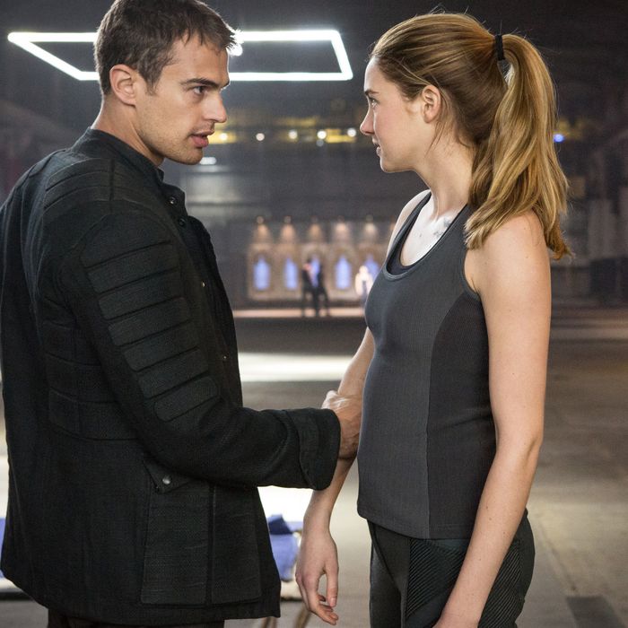 THEO JAMES and SHAILENE WOODLEY star in DIVERGENT