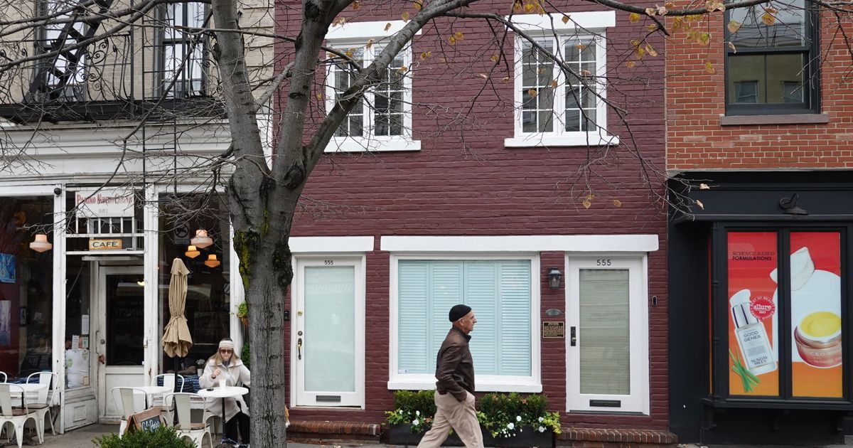 A Good Life in Jane Jacobs's House