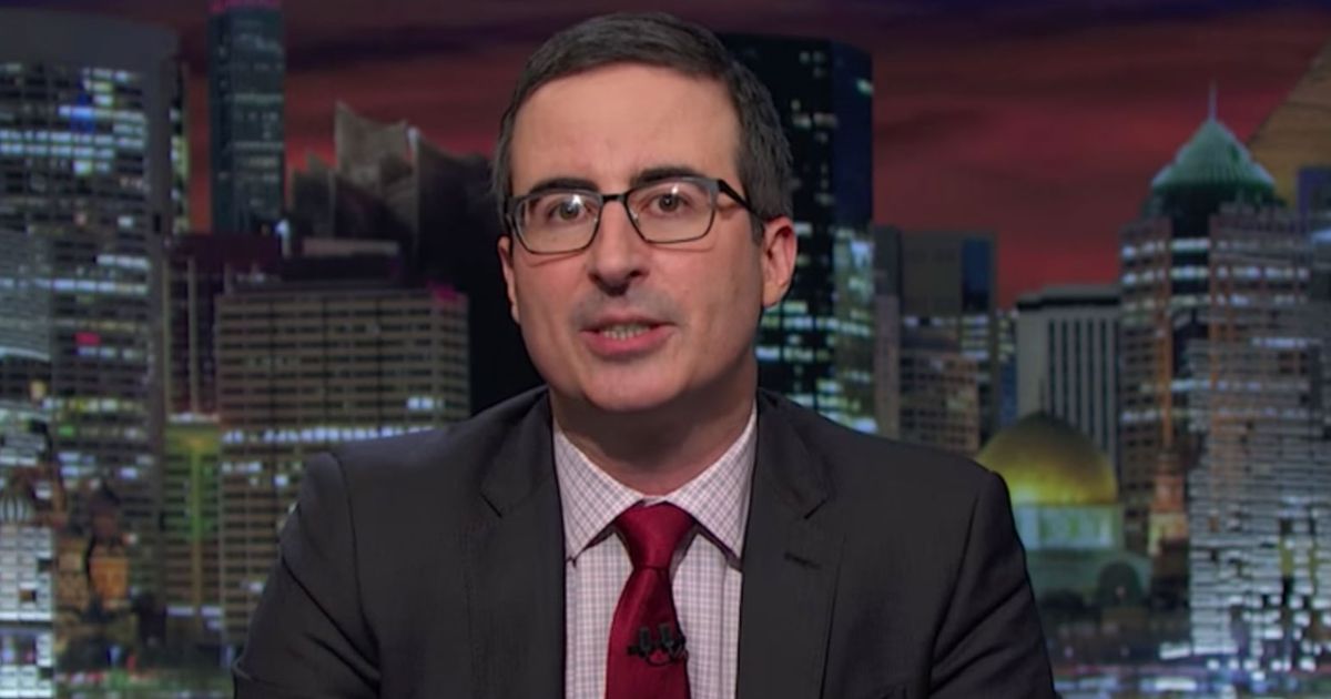 John Oliver Catches Up With His Fan Mail, a.k.a. Angry YouTube Comments ...