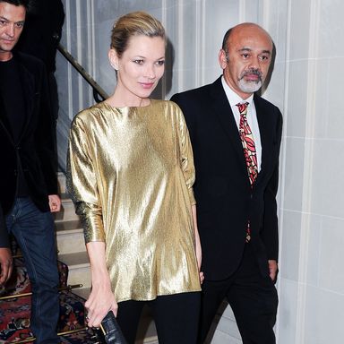 PARIS, FRANCE - OCTOBER 04:  Kate Moss and Chritian Louboutin attend Kate Moss for Fred jewellery launch during Paris Fashion Week at Hotel Ritz on October 4, 2011 in Paris, France.  (Photo by Pascal Le Segretain/Getty Images)