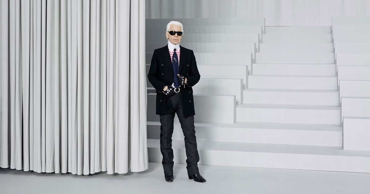 Karl Lagerfeld, the Fashion Designer Who Revolutionized Chanel - The New  York Times
