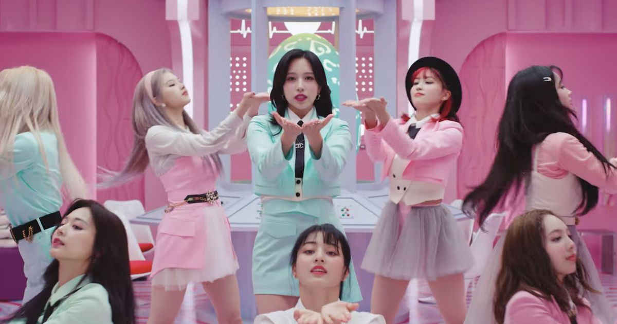 Twice Drops 'Scientist' Video, Formula of Love Album: WATCH