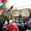 Pro-Palestinian protest in Teaneck New Jersey outside Congregation Keter Torah