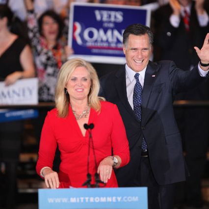 Dressing to Stump: Ann Romney’s Campaign Style