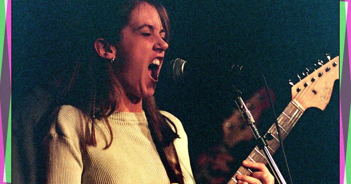 莉茲菲爾 (Liz Phair) 暢談她最好的歌曲以及謙遜地定義了幾代獨立搖滾