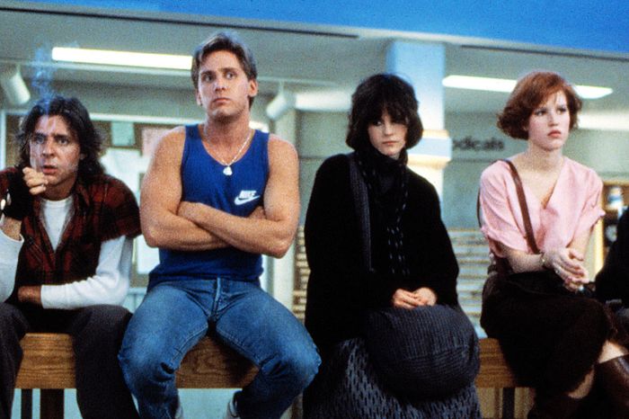 THE BREAKFAST CLUB, Judd Nelson, Emilio Estevez, Ally Sheedy, Molly Ringwald, Anthony Michael Hall, 1985. ©Universal Pictures/Courtesy Everett Collection