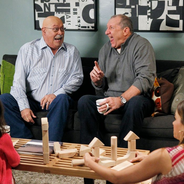 Modern Family Recap Death Comes For Walt