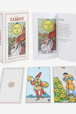 Classic Tarot Deck With Guidebook