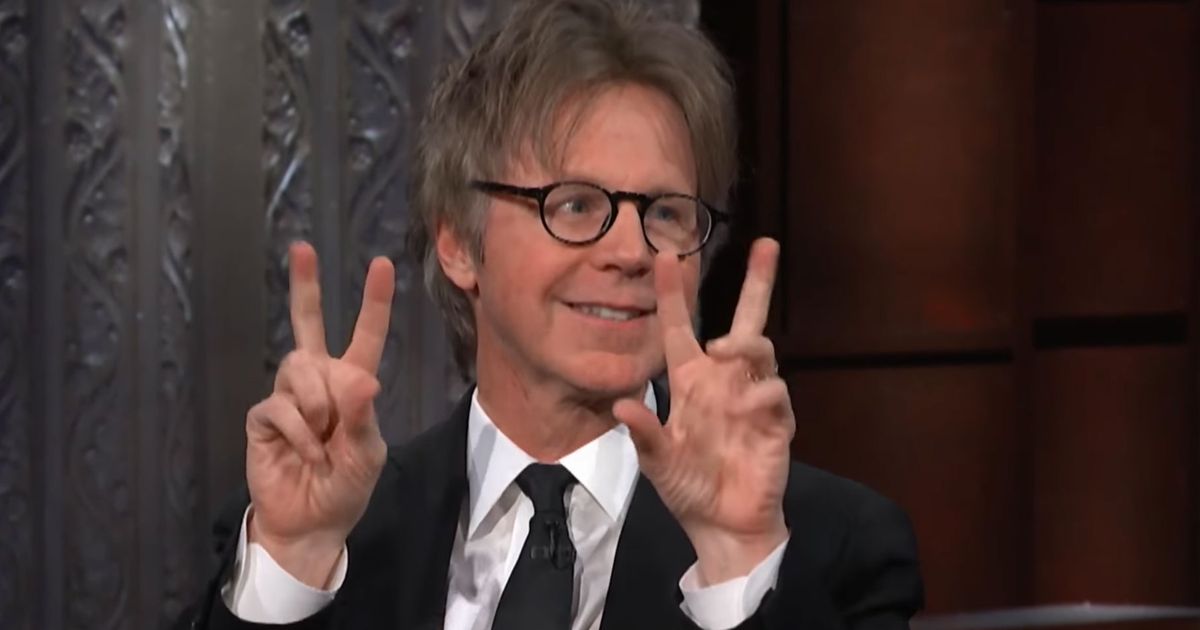 Dana CarveyとStephen Colbertの「Dana Carvey Show」の日を振り返る