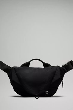 Lululemon Curved Crossbody Bag 3L