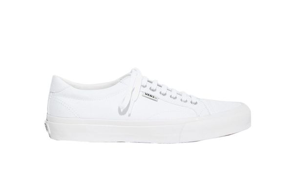 Vans UA Court Sneakers