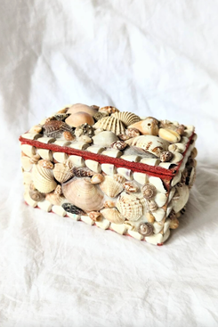 Shell-Encrusted Jewelry Box