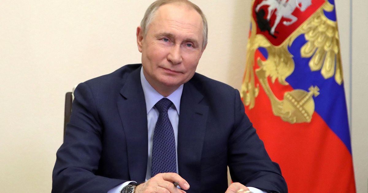 Free-Speech Lover Putin Laments Cancellation of J.K. Rowling