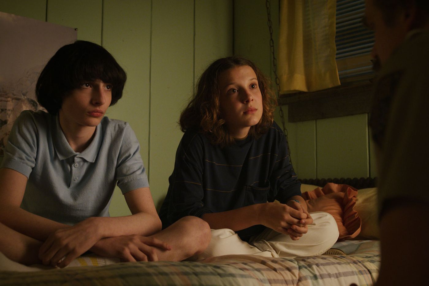 Stranger Things season 2 review: bigger, weirder, and — eventually — better  - Vox