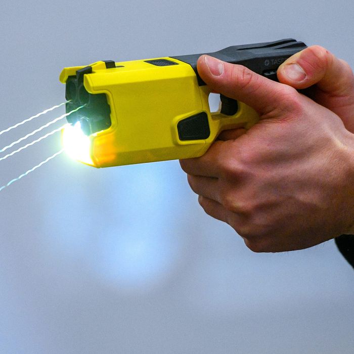 Daunte Wright Shooting Why Do Tasers Look Like Guns