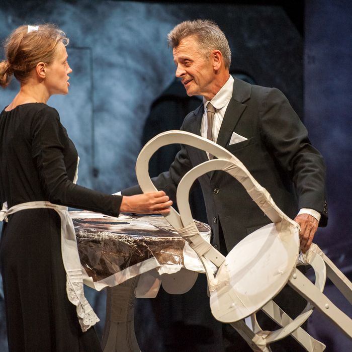 Mikhail Baryshnikov and Anna Sinyakina perform a scene in