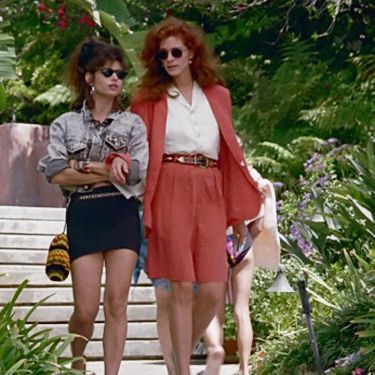 Julia Roberts wears long shorts in Pretty Woman — The Strategist reviews the current Bermuda Short trend.