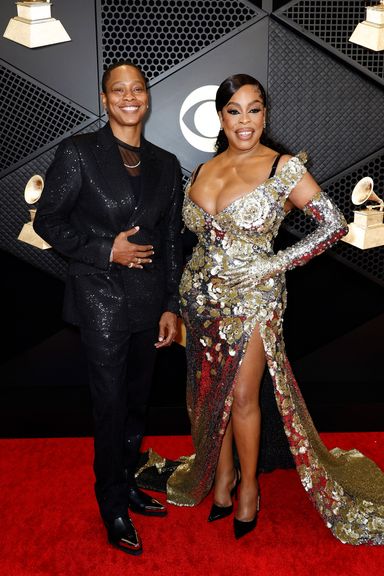 Grammys Red Carpet: The Best Dresses and Fashion Looks