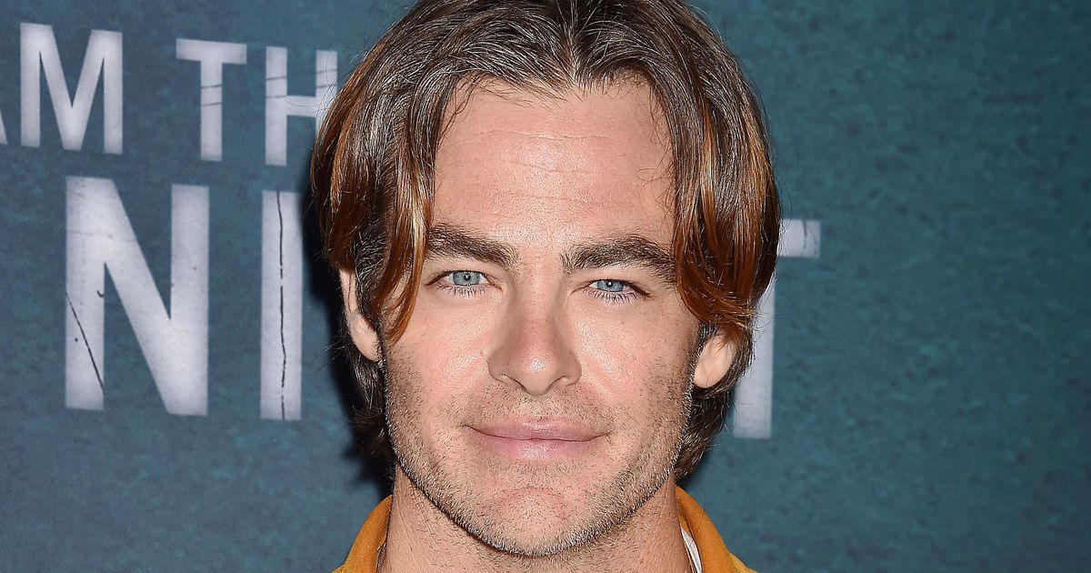 Chris Pine Cast in Paramount’s Dungeons and Dragons Movie