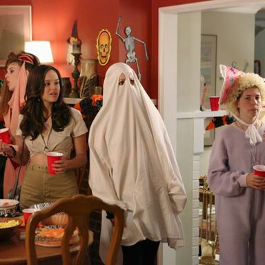 Erica as Jane Goodall, Beverly as a ghost.