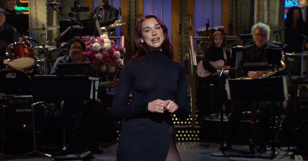 Go Girl! Dua Lipa Gives Us Everything in 'SNL' Monologue - Vimarsana News