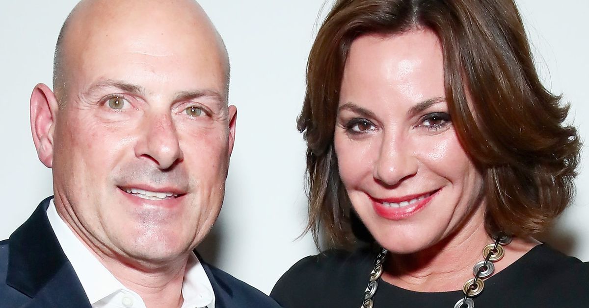 BREAKING Real Housewife Luann de Lesseps Divorcing Tom(01)