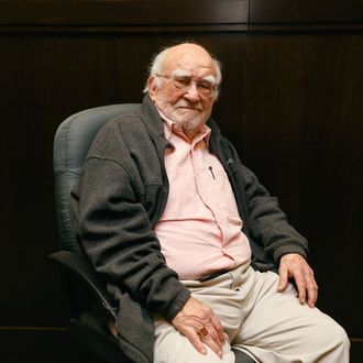 Celebs, Fellow Workers Mourn Ed Asner - Vulture