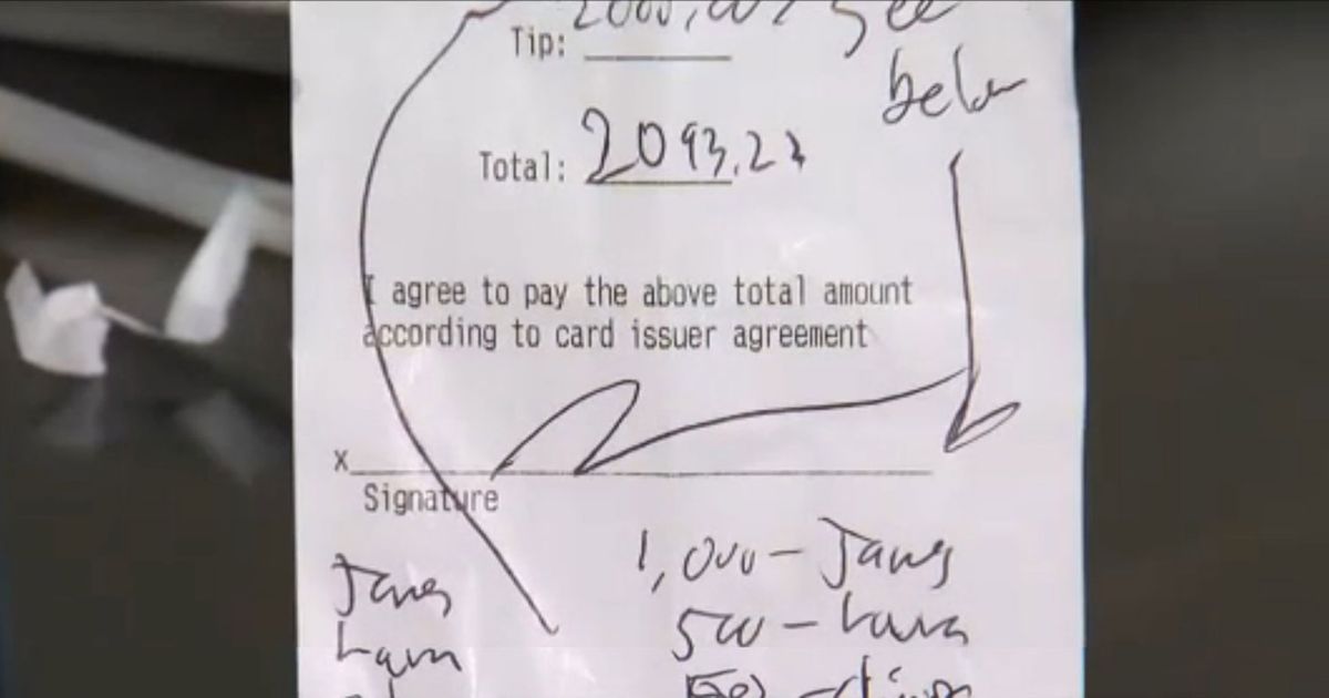 A Customer Left His Waitress a $2,000 Tip for Literally No Reason at All