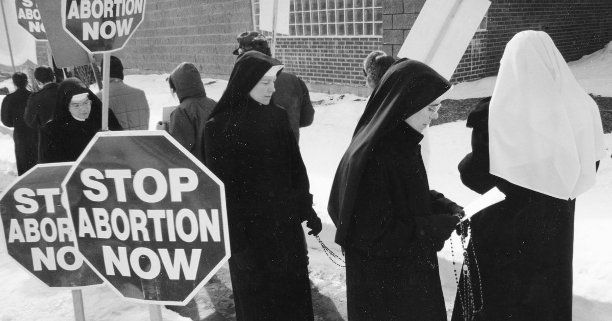 Evangelicals, Not Catholics, Are Now the RTL Base