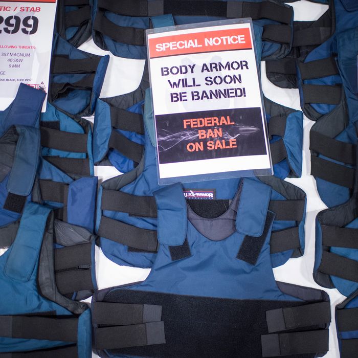 Here's what it feels like to be shot in a bullet-proof vest 