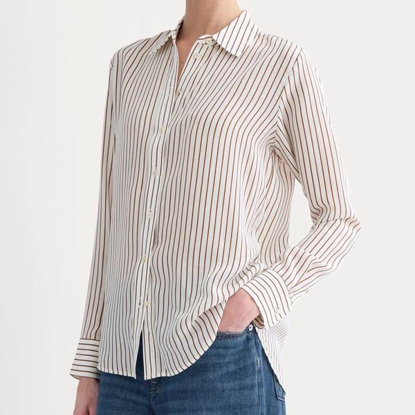 Everlane The Must-Have Shirt in Washable Silk