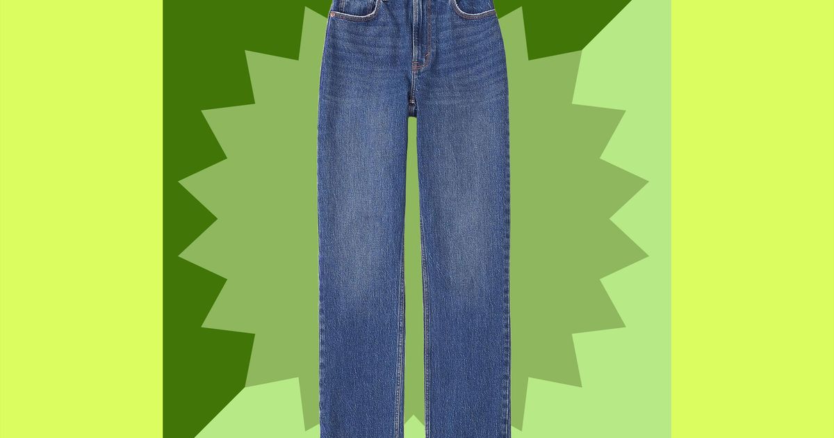 Abercrombie Ultra High Rise 90s Straight Jean Sale 2023 | The Strategist