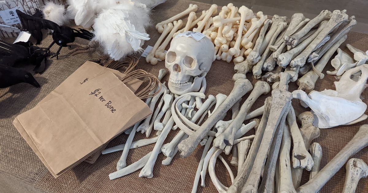 Martha Stewart’s Great American Tag Sale in Pictures