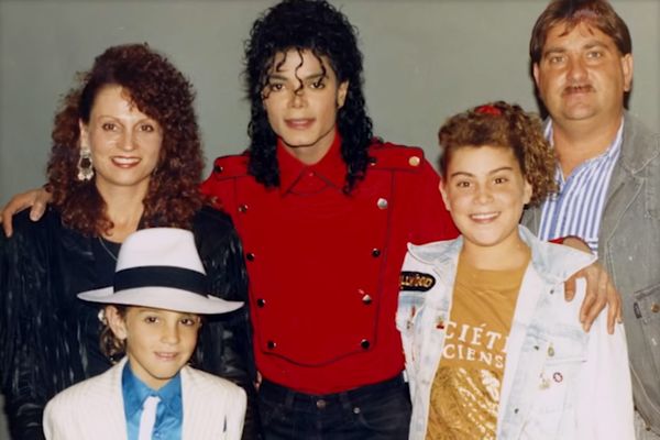 600px x 400px - Leaving Neverland Review: Michael Jackson HBO Documentary