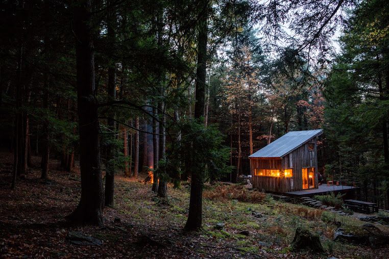 762px x 508px - Cabin Porn's Zach Klein Selling His Upstate Compound