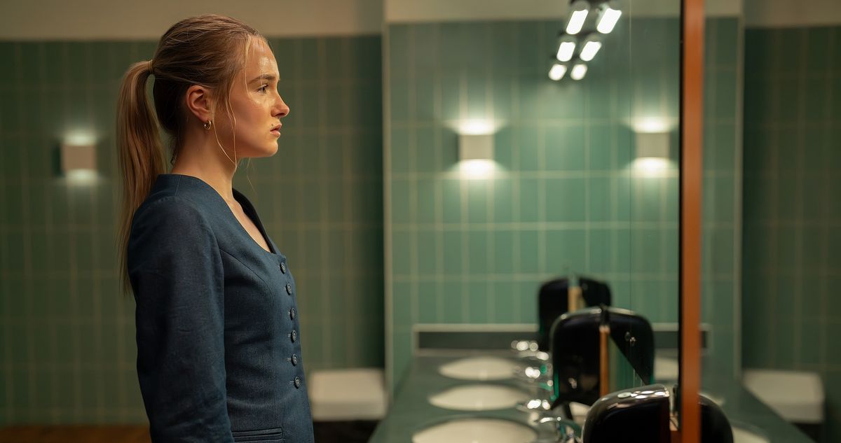 Conservative Actress Miriam Petche Embraces Tough Survival Role