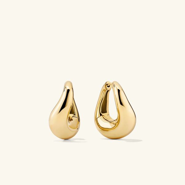 Mejuri D&ocirc;me Figure Hoops