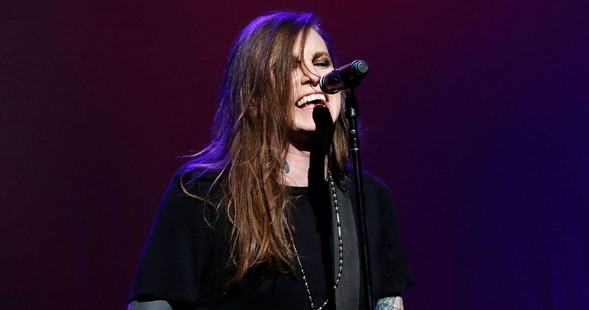 勞拉·簡·格雷斯（Laura Jane Grace）的隔離專輯是一切隔離音樂應該是