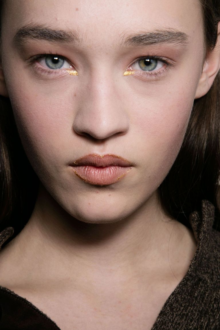 How to Wear Glitter Like a Model