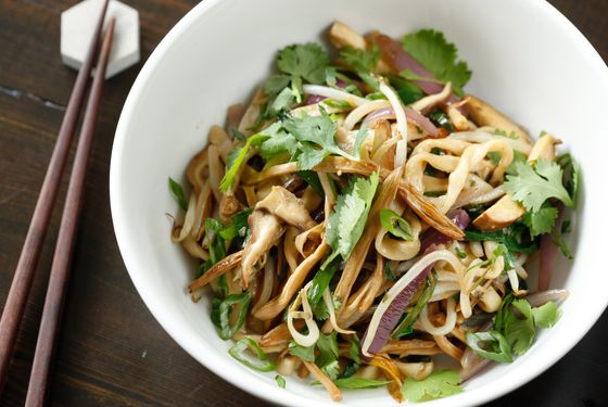 Chow noodles, bean sprouts, jalapeño, shiitake, lily flower, spiced tofu.