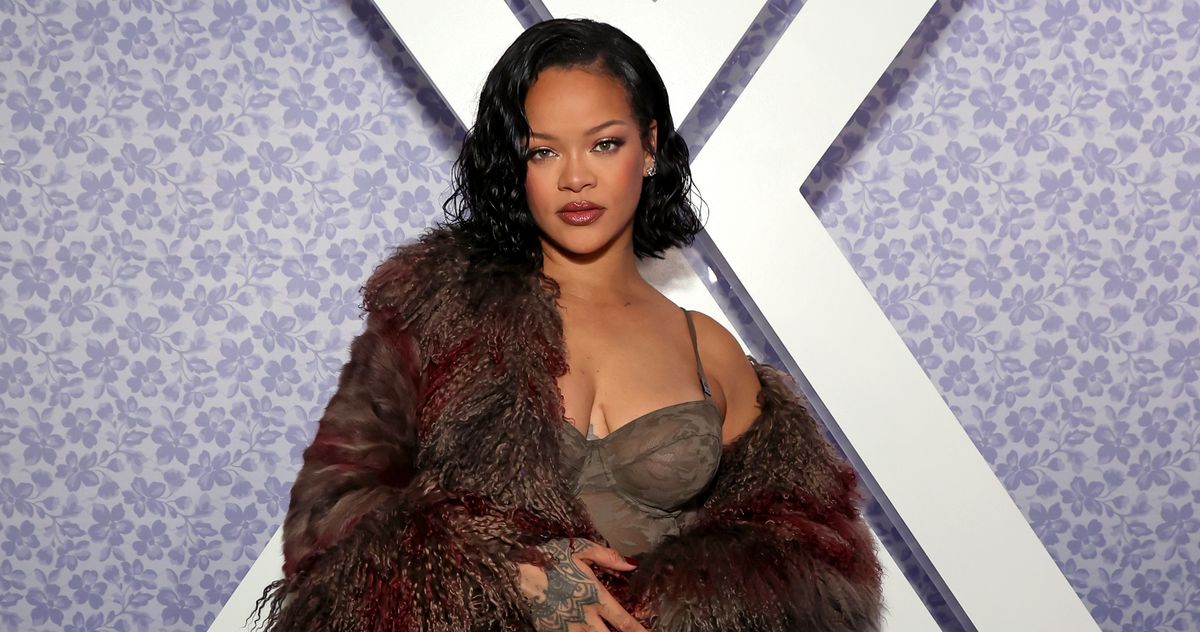 Of Course Rihanna Looked Good Giving Birth