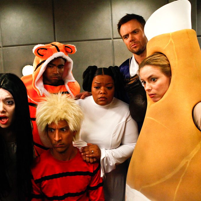 COMMUNITY -- Episode 403 -- Pictured: (l-r) Alison Brie as Annie, Donald Glover as Troy, Danny Pudi as Abed, Yvette Nicole Brown as Shirley, Joel McHale as Jeff Winger, Gillian Jacobs as Britta