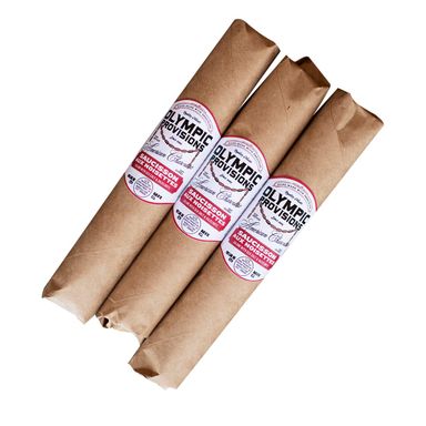 俄勒冈州奥林匹克食品公司的萨拉米香肠专家在这款限量供应的萨拉米香肠中加入了松露。